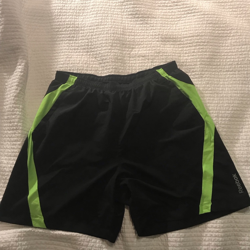 Reebok Mens L Athletic PlayDry Shorts